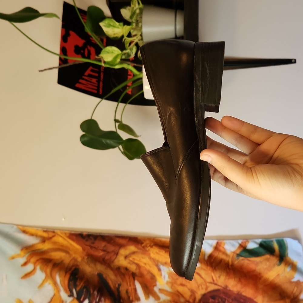 Munro American Proper Size Perfect Size Size 7.5